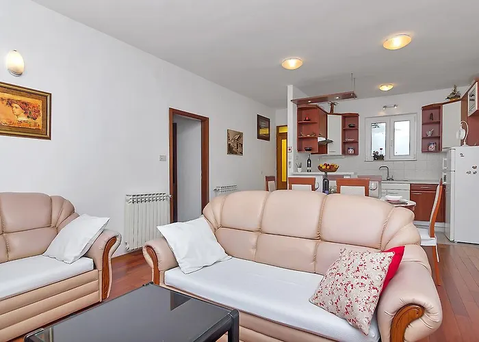 Smiljka Apartament Makarska